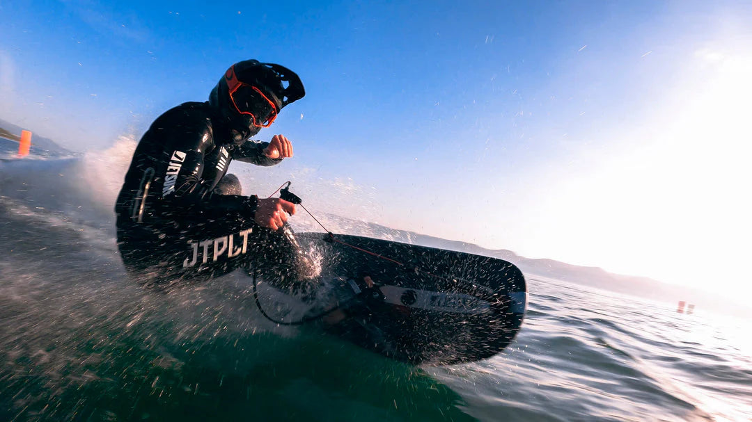 JETSURF Titanium DFI SL - Motorised Surfboard